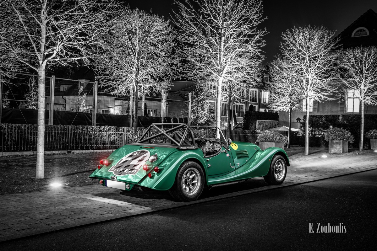 Baden-Württemberg, Baum, Bäume, Chromakey, Colorkey, Deutschland, Dunkel, EZ00589, Fine Art, FineArt, Germany, Green, Grün, Langzeitbelichtung, Licht, Light Trails, Long Exposure, Morgan, Nacht, Night, Roadster, Stuttgart, Tree, Trees, Zouboulis, automobil, british, classic car refugium, degerloch, helber, lemans, urban, zouboulis photography