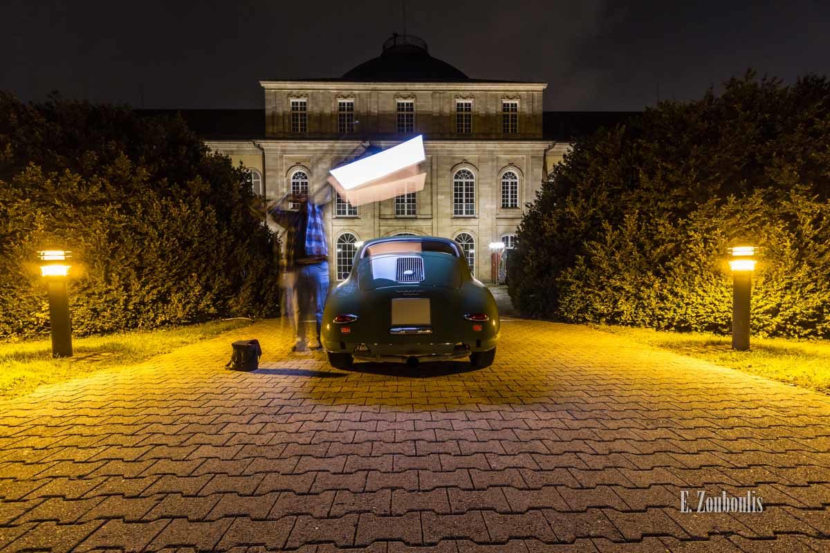 Autofotografie in der Nacht mit Blitzkopf