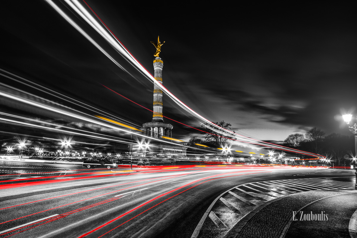 At The Speed Of Light, Berlin, Chromakey, Clouds, Colorkey, Dark, Deutschland, Dunkel, Düster, EZ00741, Fine Art, FineArt, Gelb, Germany, Goldelse, Großer Stern, Heinrich Stark, Kreisverkehr, Langzeitbelichtung, Licht, Light Trails, Long Exposure, Nacht, Night, Rot, Siegessäule, Speed, Tiergarten, Traffic, Trails, Viktoria, Wolken, Yellow, Zouboulis, column, denkmal, monument, red, traffic circle, victory, zouboulis photography