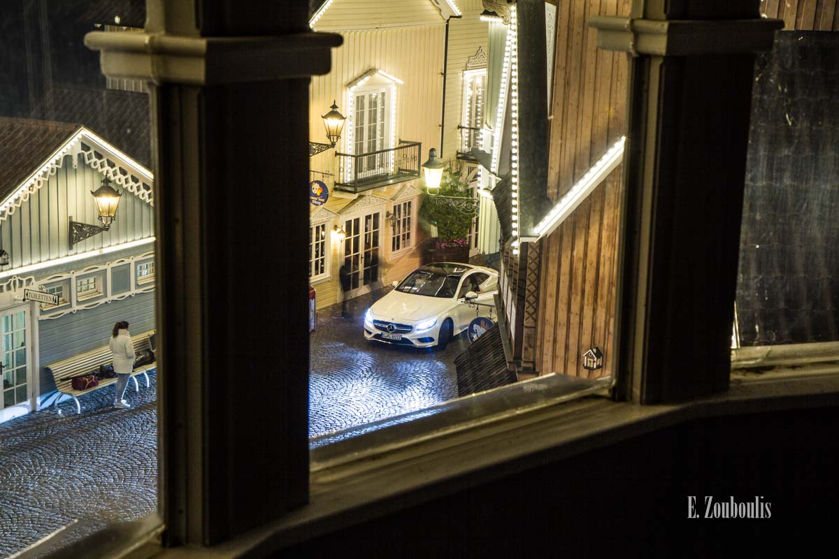 Der Mercedes-Benz S500 Coupé von Oben im Europa Park